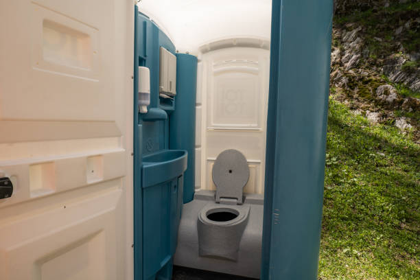Best Best portable toilet rental  in Bristol, VA