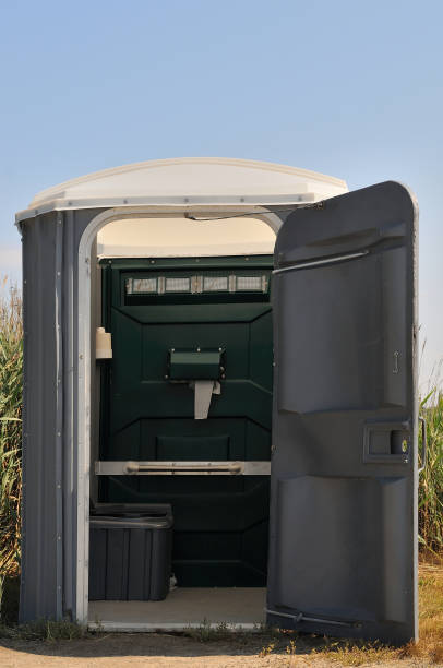 Best Porta potty rental near me  in Bristol, VA
